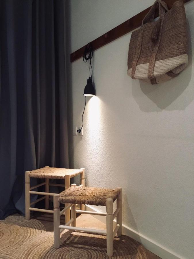 Hostal Can Maret Vilademuls Buitenkant foto
