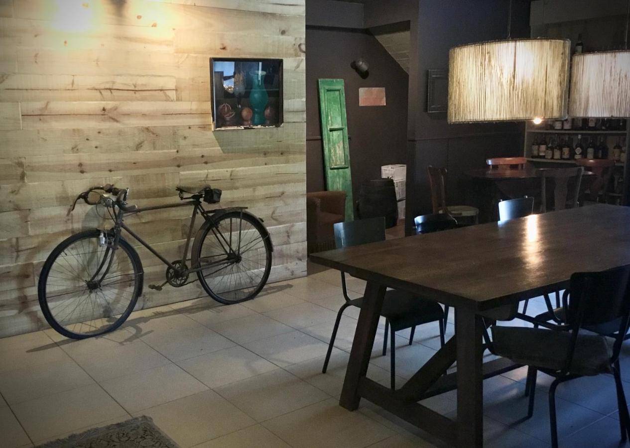 Hostal Can Maret Vilademuls Buitenkant foto